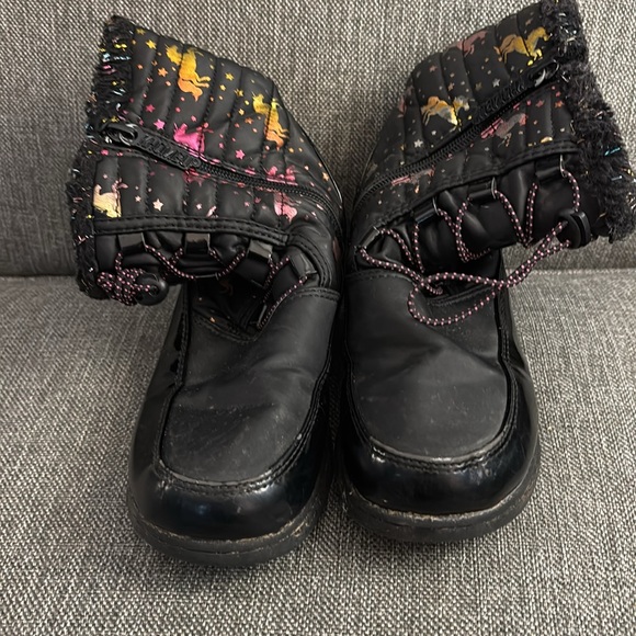 Girls snow boot size 4 Khombu - Picture 2 of 3